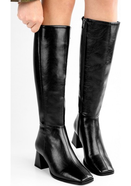 Kadın Stall Siyah Küt Burunlu Çizme indirimleri