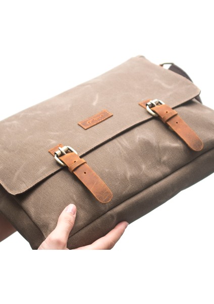 DESIGN03 Kanvas-Deri Koyu Vizon 15.6 Inch Postacı Laptop Çantası indirimleri