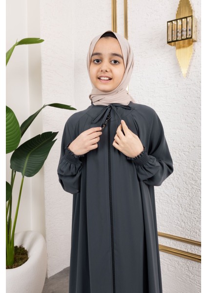 Bağcıklı Pileli Çocuk Ferace & Füme fiyatları