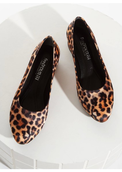 Kadın Leopar Suni Deri Kısa Topuklu Stiletto fırsatları