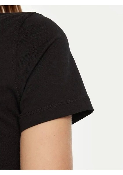 Kadın Siyah Logolu T-Shirt