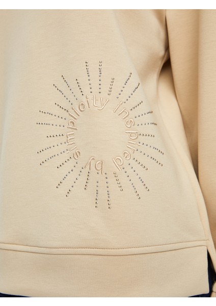 Taş ve Slogan Nakışlı Yuvarlak Yaka Sweatshırt 002 fırsatları