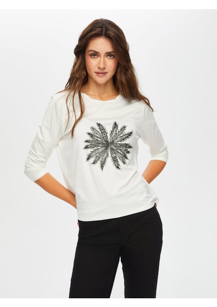 Önü Çiçek Dantel Aplikeli Yuvarlak Yaka T-Shırt 087 fiyatları