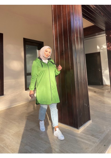 Kadın Fermuarlı Kap