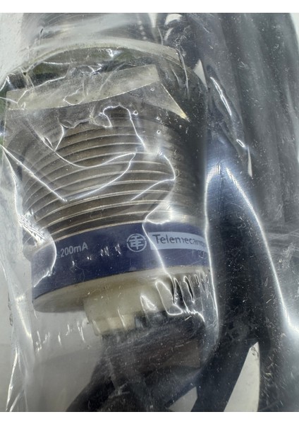 XS1M30KP340 Inductive Sensor Xs1 M30, L60MM, Brass, SN10MM, 12..24VDC, Cable 2m