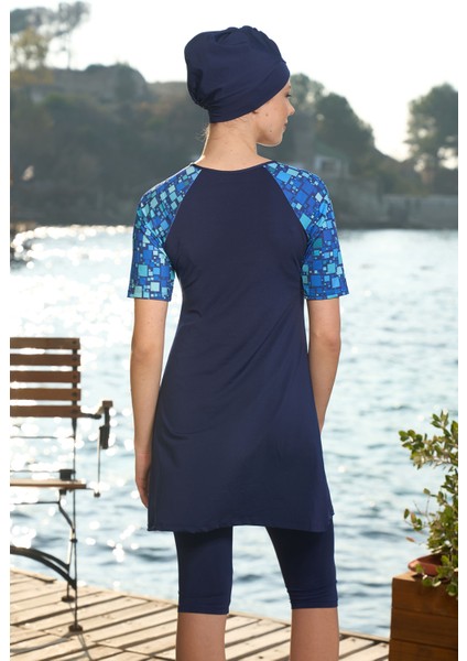 Kısa Kollu Yarı Kapalı Mayo 24826 Lacivert fırsatları