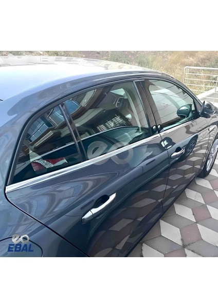 Renault Megane 4 Sedan Krom Cam Çıtası 6 Parça 2015 ve Üzeri P.çelik modelleri