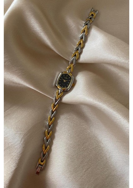 Exara Halkalı Altın ve Gümüş Renkli Safir Cam Vintage Kadın Kol Saati