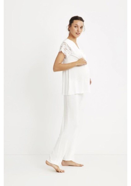 820 Pijama Takım