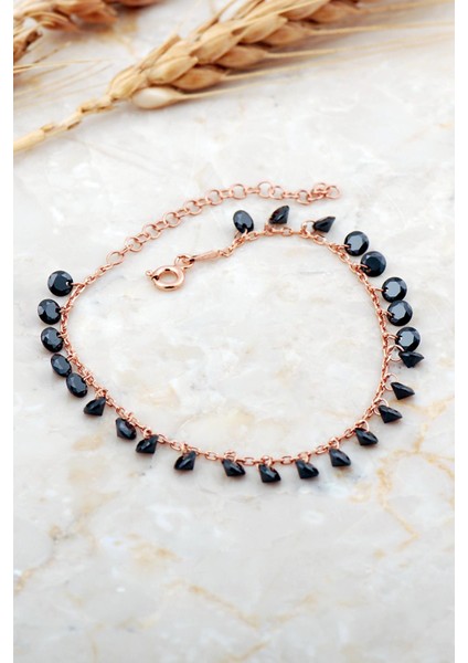 Oniks Taşlı Sallantılı Rose Gümüş Bileklik 4735