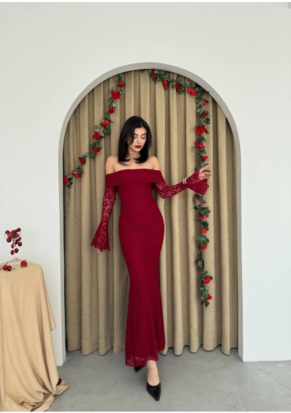 Arya Straplez Dantel Balık Elbise