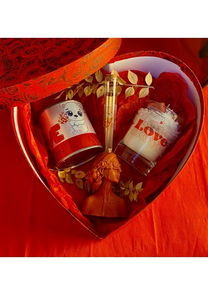 "aşkın Büyüsü" – Sevgililer Günü Özel Romantik Mum Seti ❤️✨