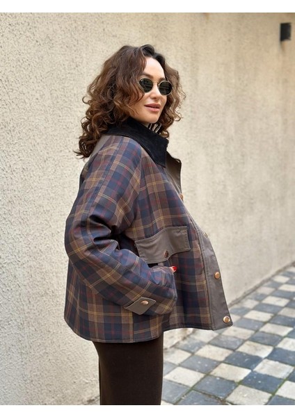 Kadife Yaka Detaylı Ekose Ceket