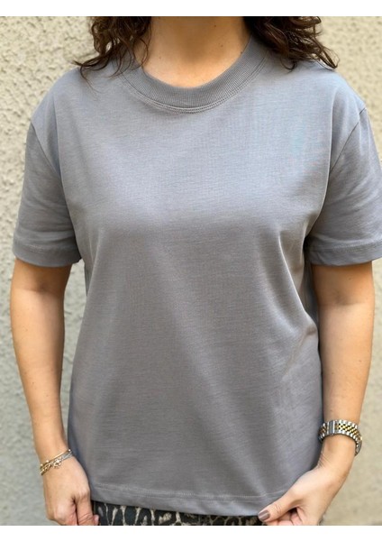 Dekoratif Dikişli Basic Tshirt