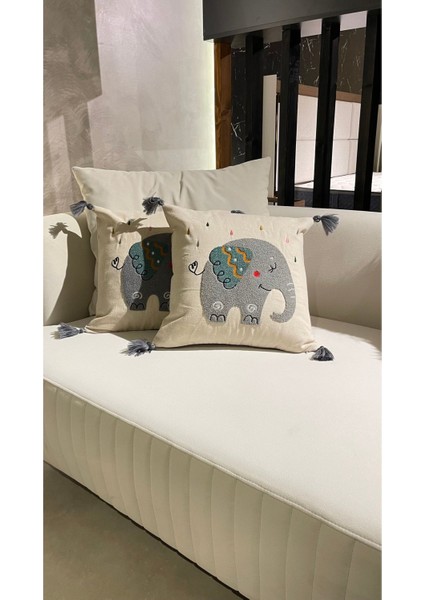 Çocuk Odası Serisi Punch Panç Desen Nakışlı Kırlent Kılıfı 1 Adet 43 x 43 cm