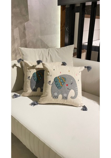 Çocuk Odası Serisi Punch Panç Desen Nakışlı Kırlent Kılıfı 1 Adet 43 x 43 cm