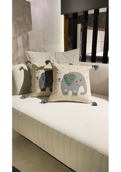 Çocuk Odası Serisi Punch Panç Desen Nakışlı Kırlent Kılıfı 1 Adet 43 x 43 cm