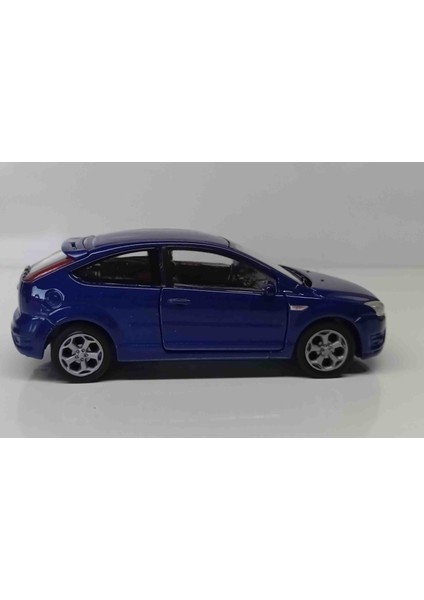 1:32 Ford Focus Rs//12 cm Çek-Bırak
