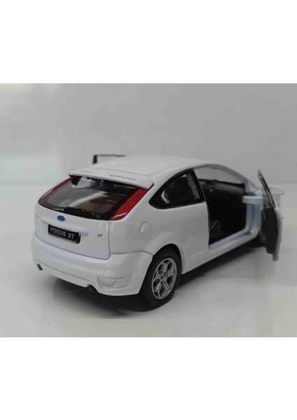 1:64 Ölçek Ford Focus St//12 cm Çek-Bırak fiyatları