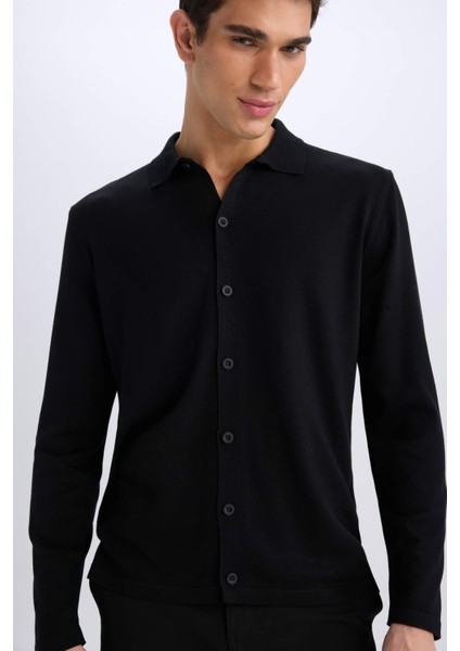 Standart Fit Polo Yaka Düğmeli Triko Hırka E8399AX24CW fırsatları