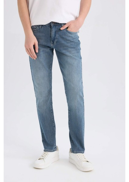 Pedro Slim Fit Dar Kalıp Normal Bel Dar Paça Jean Pantolon E5427AX25SP