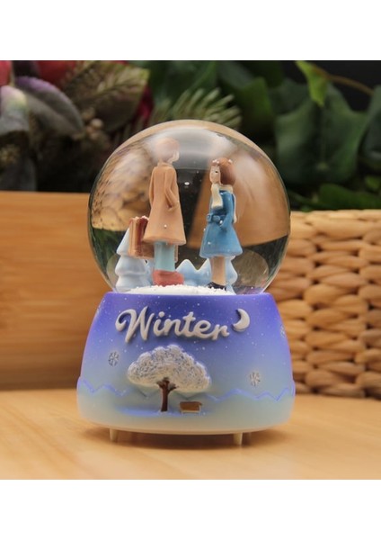 Kişiye Özel Winter Orta Boy Işıklı Müzikli Kar Küre indirimleri