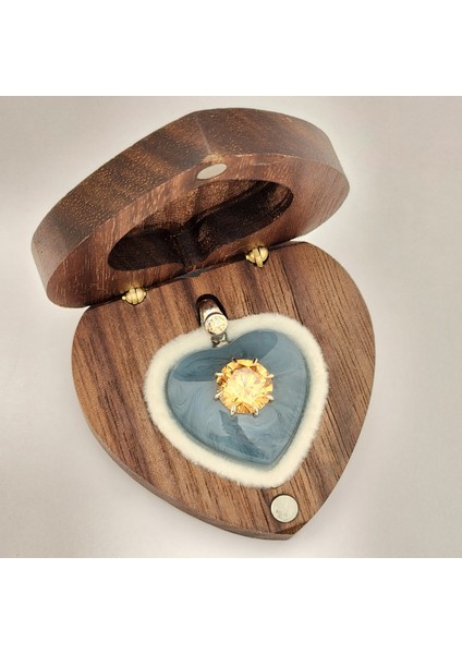 10 mm Zirkon Taşlı Bakalit Sıkma Kehribar Gümüş Kolye (Özel Yapım Ahşap Kutulu)