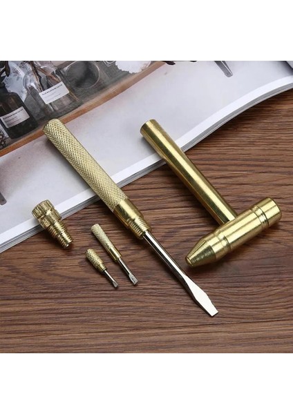Çekiç ve 4 Farklı Tornavida Multi Set 721302
