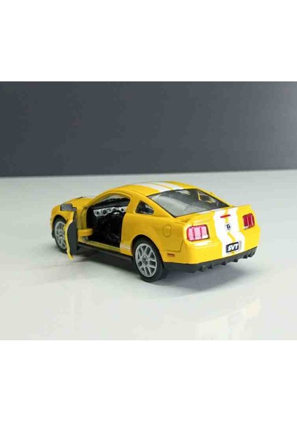 1:38 Ölçek 2007 Shelby Gt 500 /12 cm Çek-Bırak fiyatları
