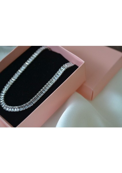 Baget Su Yolu Choker
