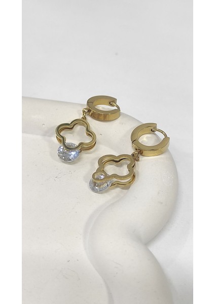 Yonca Sallantılı Model Taşlı Gold ve Gümüş Kadın Çelik Küpem fiyatları