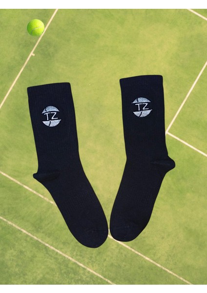 Kişiye Özel Beyaz ve Siyah Isim Veya Harf Nakışlı Hediyelik Yılbaşı, Damat, Gelin, Anneler ve Sevgililer Günü, Takım Logolu Çorap