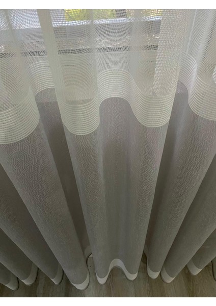 Renk Geçişli Dörtgen Desen Tül Perde Sık Pile modelleri