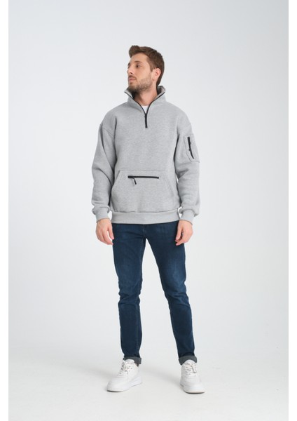 Pamuklu içi Polarlı Dik Yaka Kanguru Cepli Sweatshirt