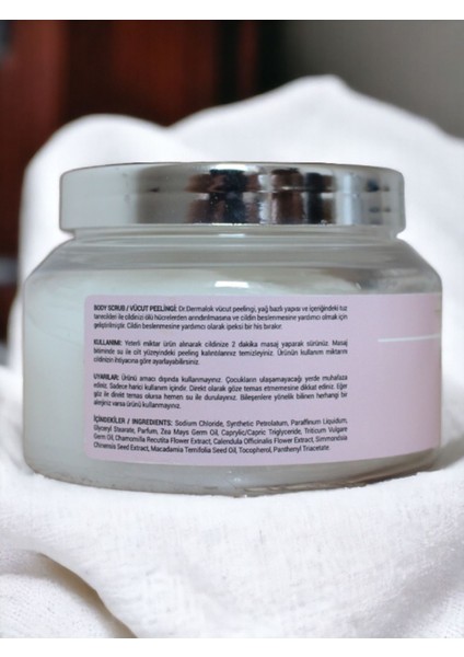 Body Scrub Besleyici Arındırıcı Nemlendirici Vücut Peelingi Deniz Tuzu Içerikli 300 gr Premium Seri fiyatları