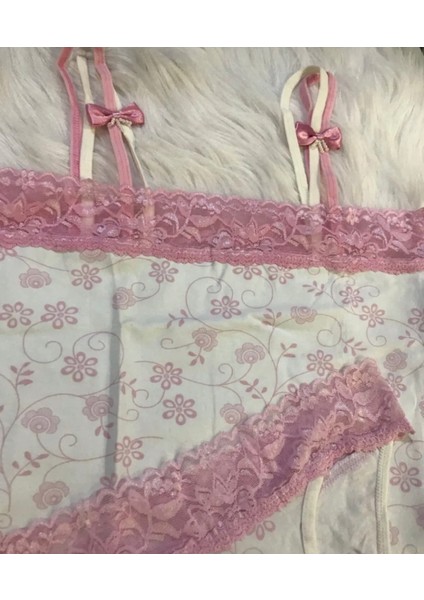 Pembe Çizgili Çamaşır Takım