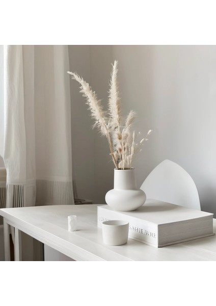 Beyaz Dekoratif Beton Lal Vazo - 15 cm | Modern ve Şık Minimal Tasarım fırsatları