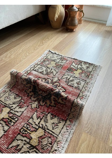 46 x 82 cm Küçük Boy Vintage Halı, El Dokuma Pastel Renkli Uşak Kilim, Antik Severler Için Küçük Yolluk modelleri