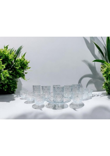 Kristal El Işçiliği 18 Parça Çay Takımı