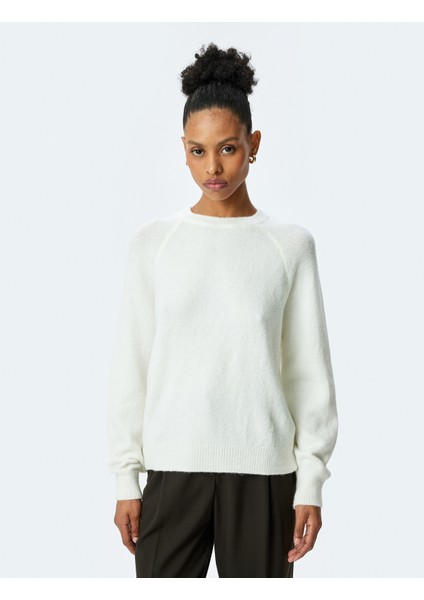 Yumuşak Dokulu Uzun Kollu Bisiklet Yaka Triko Kazak modelleri