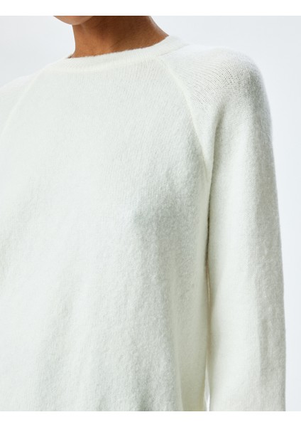 Yumuşak Dokulu Uzun Kollu Bisiklet Yaka Triko Kazak indirimleri