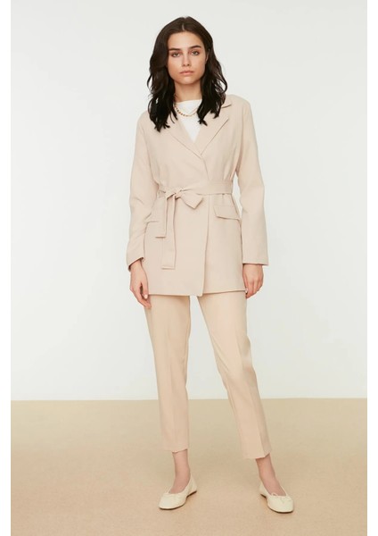 Taş Kuşaklı Cep Detaylı Blazer Dokuma Ceket