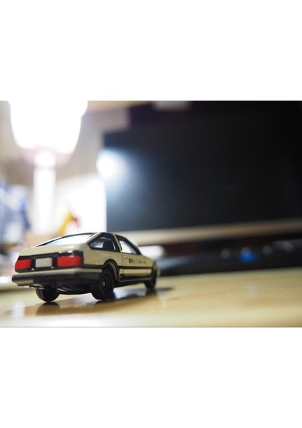 Tomy Ilk D Toyota AE86 Rx7 Gtr Çocuklar Alaşım Araba Döküm ve Oyuncak Araba Araba Modeli (Yurt Dışından)