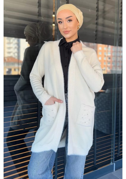 Kadın Peluş Detaylı Incili Tesettür Triko Hırka