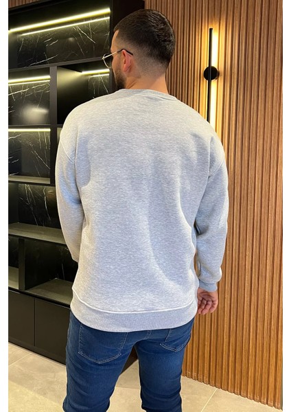 Erkek Bisiklet Yaka Oversize Şardonlu Üç Iplik Sweatshirt modelleri