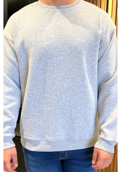 Erkek Bisiklet Yaka Oversize Şardonlu Üç Iplik Sweatshirt fırsatları