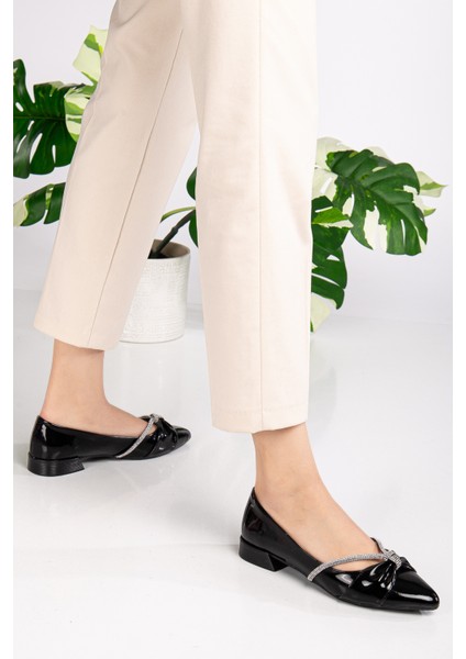 Kadın Düz Taban Sivri Burun Taşlı Babet DC10316 modelleri
