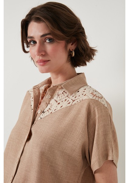 Dantelli Relaxed Fit Kısa Kollu Gömlek Bayan GÖMLEK 5865764
