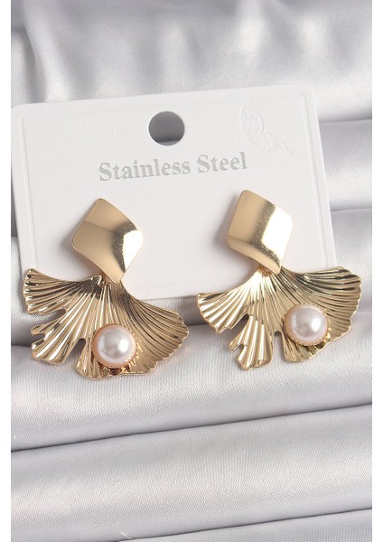 Pirinç Gold Renk Sallantı İnci Detaylı Yaprak Model Kadın Küpe