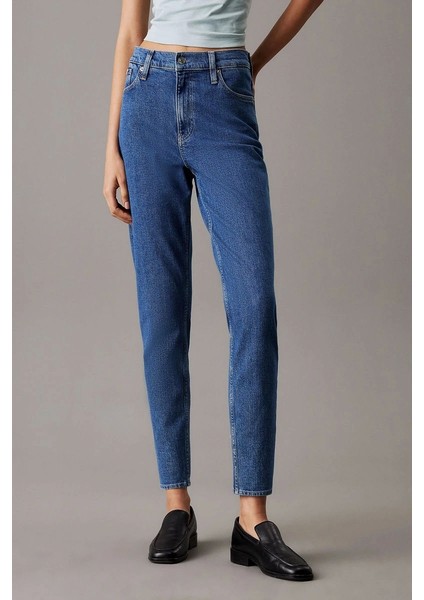 Mom Jean